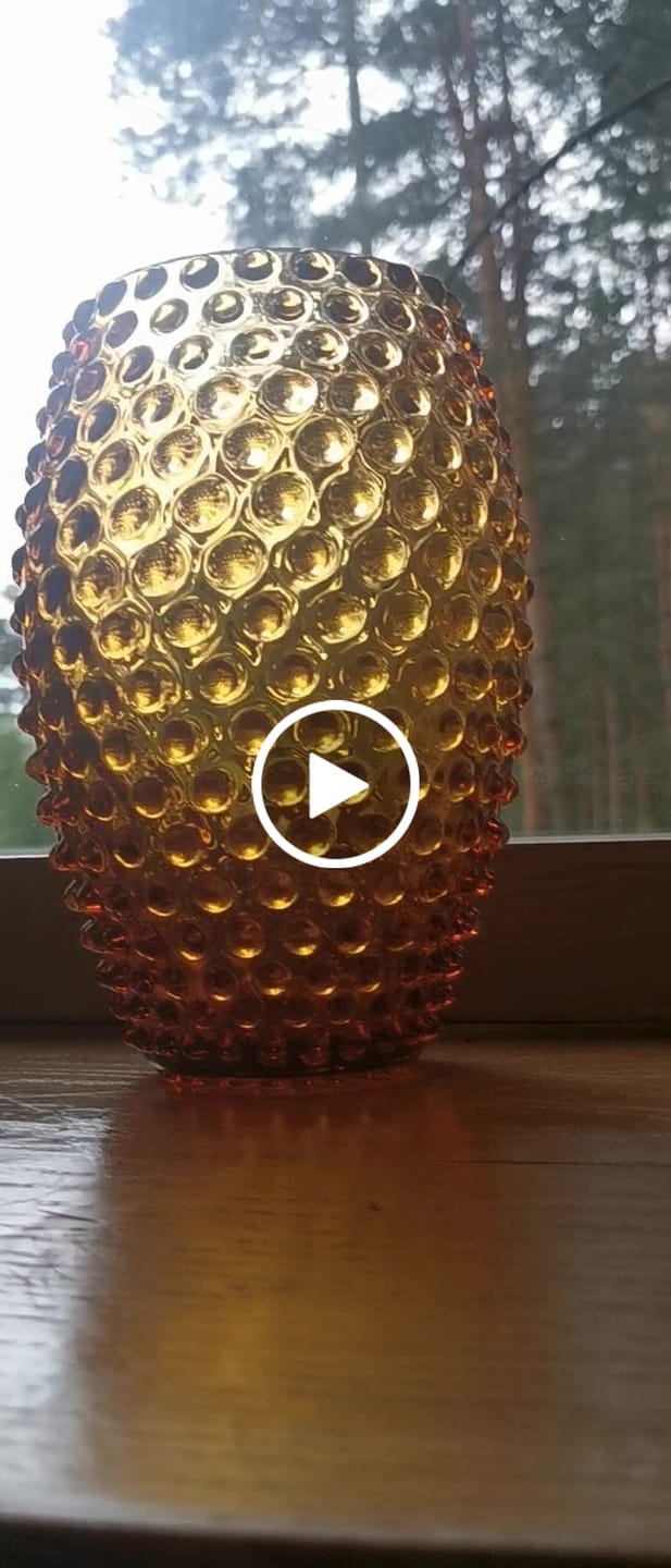Customer video review of Amber Egg Hobnail Vase
