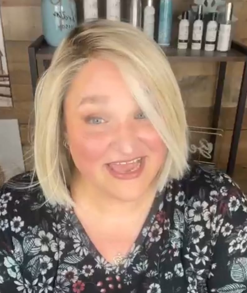 Customer photo review of MEMORY MAKER - Paparazzi Blonde *PREORDER 7/24*