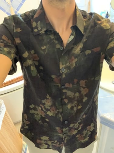 Customer photo review of Lot de 4 | Chemises de plage décontractées en coton à manches courtes pour hommes