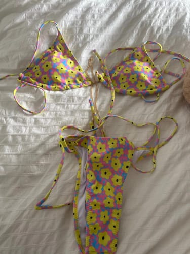Customer photo review of SunBae - Bikini Set