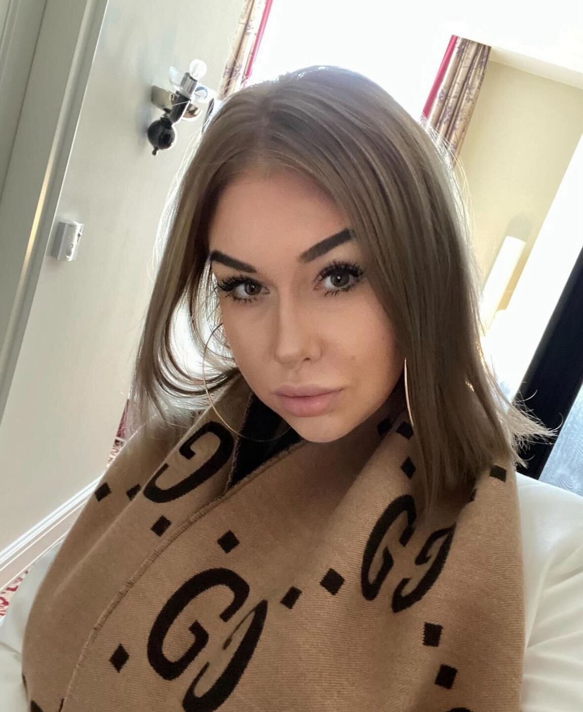 Customer photo review of High Definition Gel Eyeliner