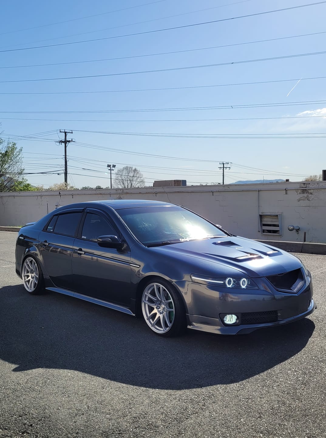 Customer photo review of Glossy Metallic Coal Ash Vinyl Wrap