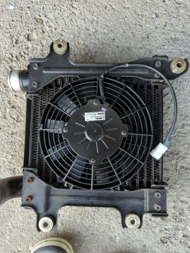 Customer photo review of SPAL 9" High Performance/High Flow 634 CFM (TESTED) Intercooler Fan