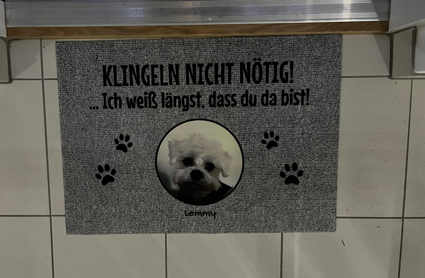 Customer photo review of Klingeln nicht nötig mit Foto - individuelle Fußmatte