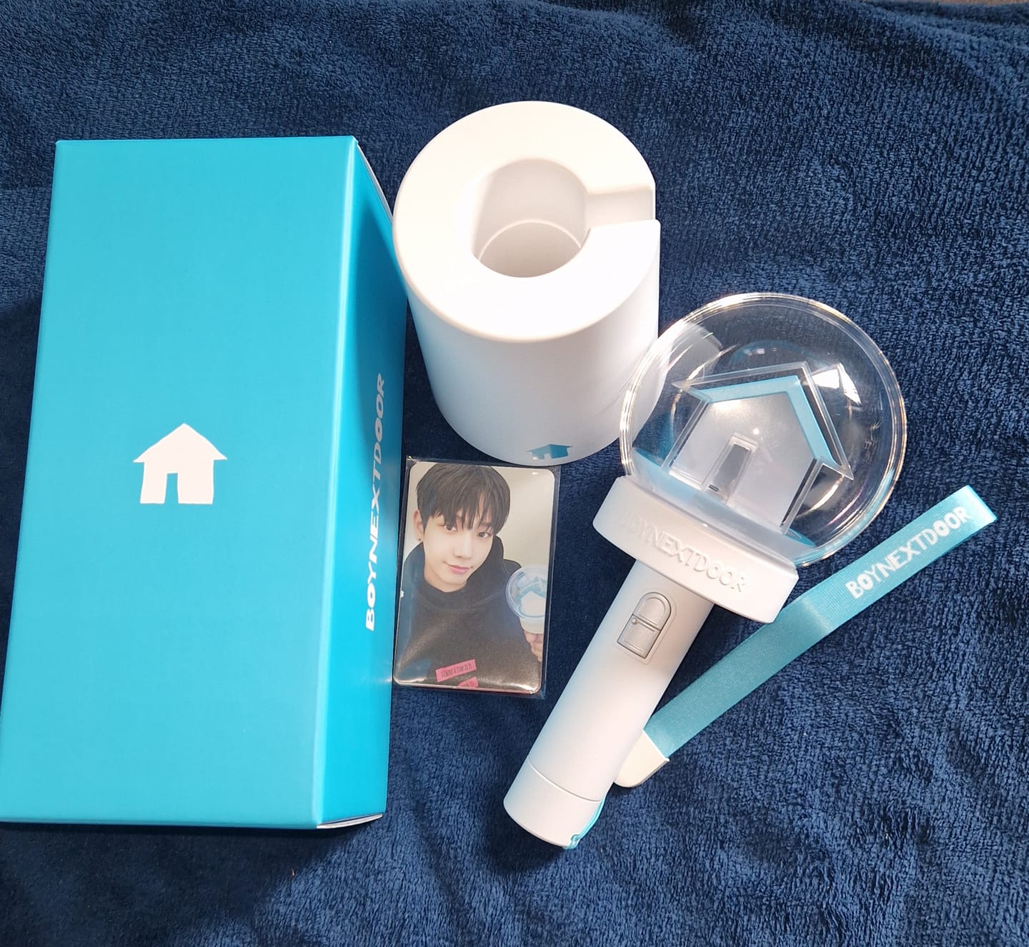 Customer photo review of [3RD PRE-ORDER] BOYNEXTDOOR - OFFICIAL LIGHT STICK SET