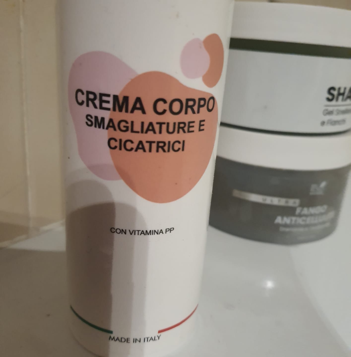 Customer photo review of Crema Corpo Smagliature e Cicatrici