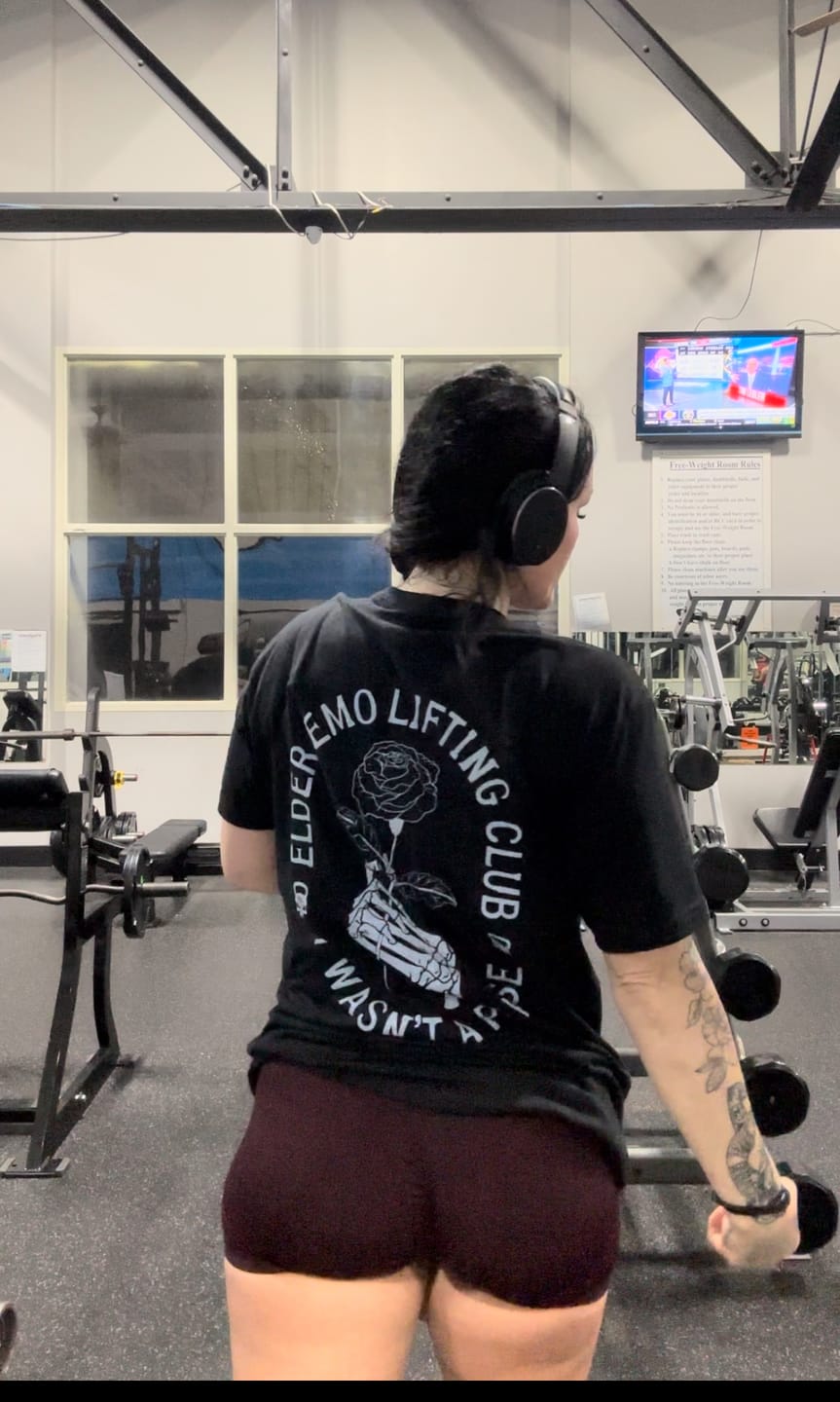 Customer photo review of Elder Emo Lifting Club Tee