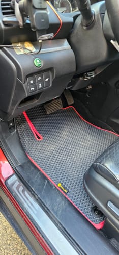 Customer photo review of Dywaniki samochodowe na zamówienie - Przód i tył