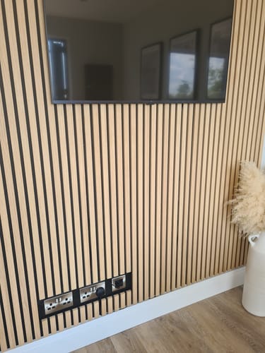 Customer photo review of SlatWall Acoustic Natural Oak