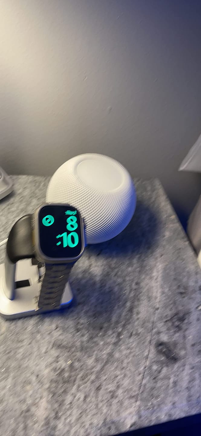 Customer photo review of Apple Watch Charger | All iWatch Series (Black)