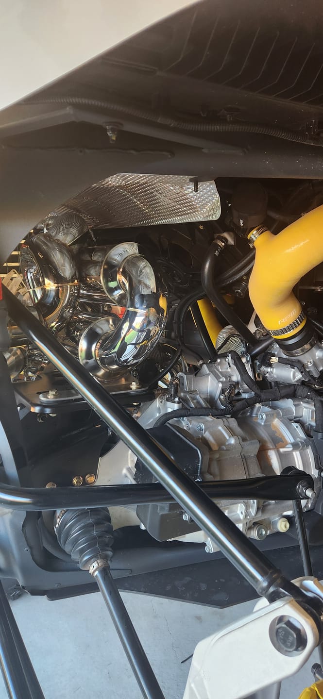 Customer photo review of RPM SxS Can-Am Maverick R E-Valve Sport Muffler / Slip On Exhaust