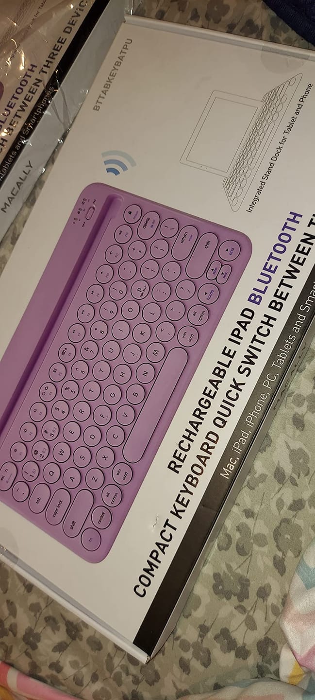 Customer photo review of iPad Keyboard Bluetooth | & Mac, iPhone