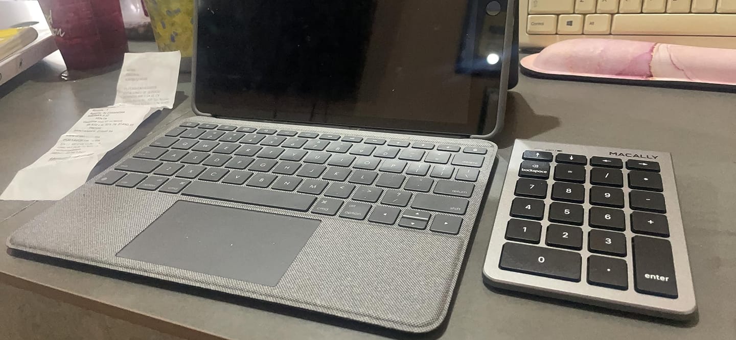 Customer photo review of Bluetooth Number Pad | 10 Key + Arrows