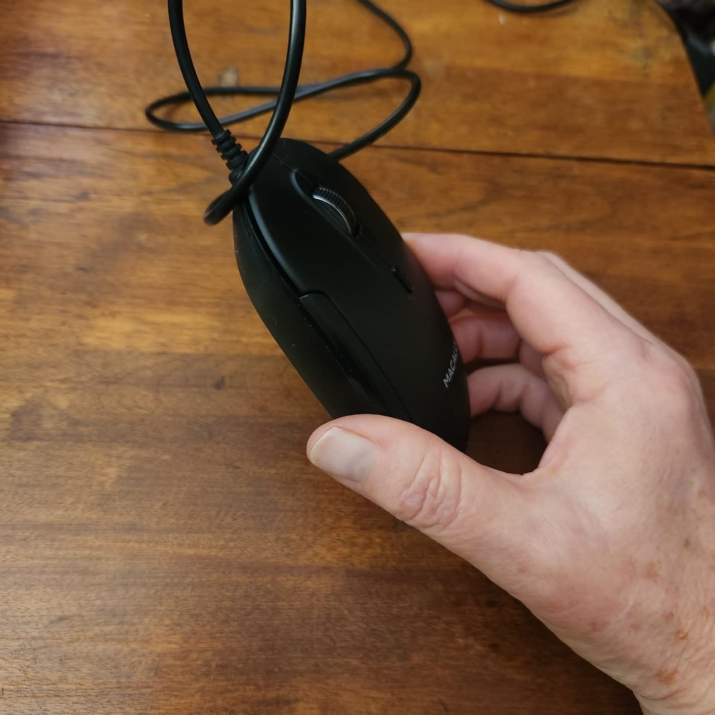 Customer photo review of USB Mouse | Ultra Slim + Quiet Click