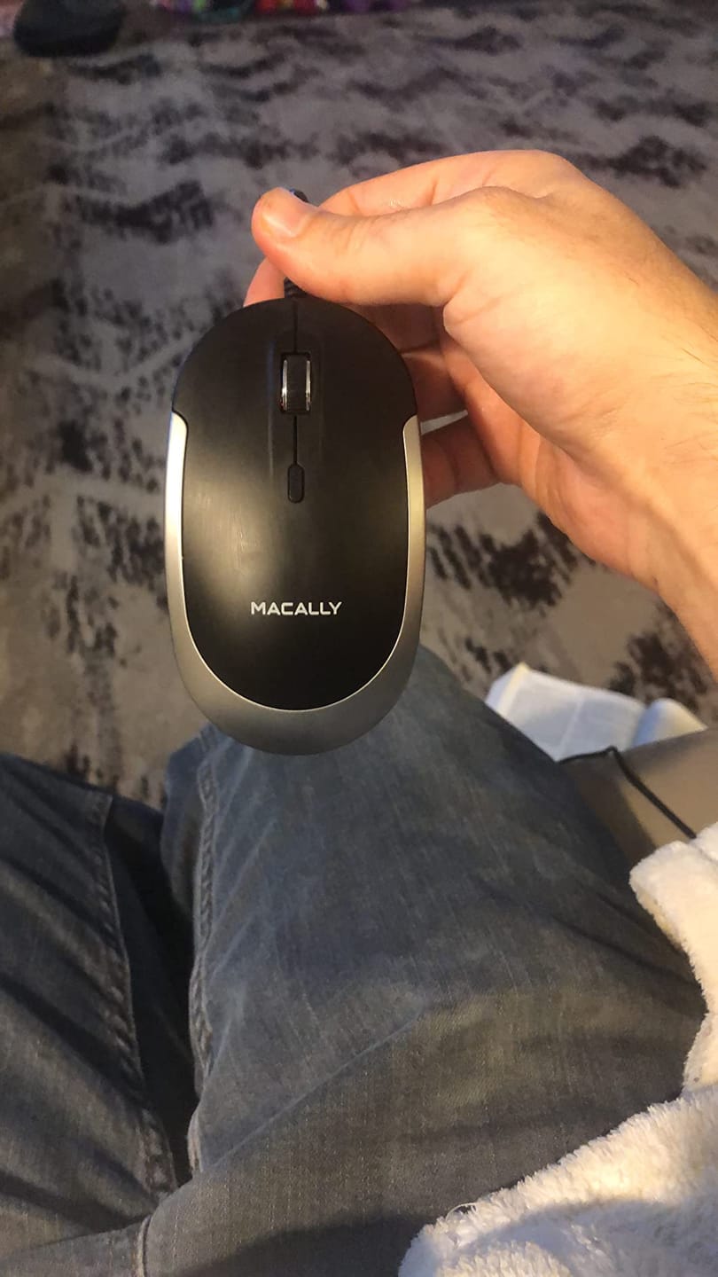 Customer photo review of USB C Mouse | Comfortable + Quiet Click