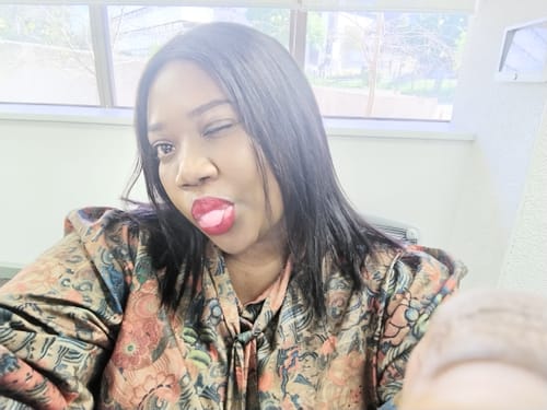Customer photo review of Peruvian Lace front Wig Kourtney