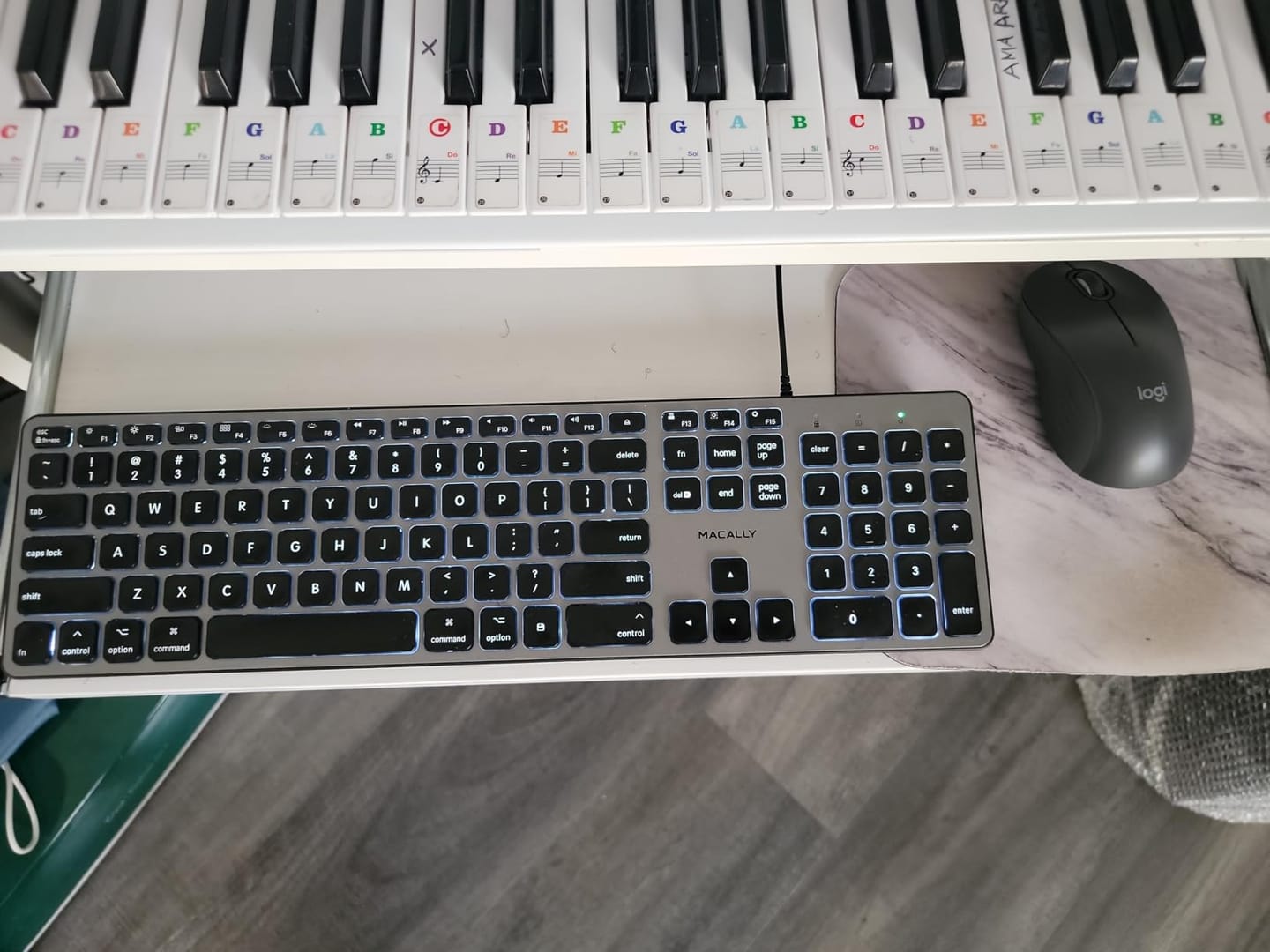 Customer photo review of Backlit Keyboard USB | FullSize/Bright