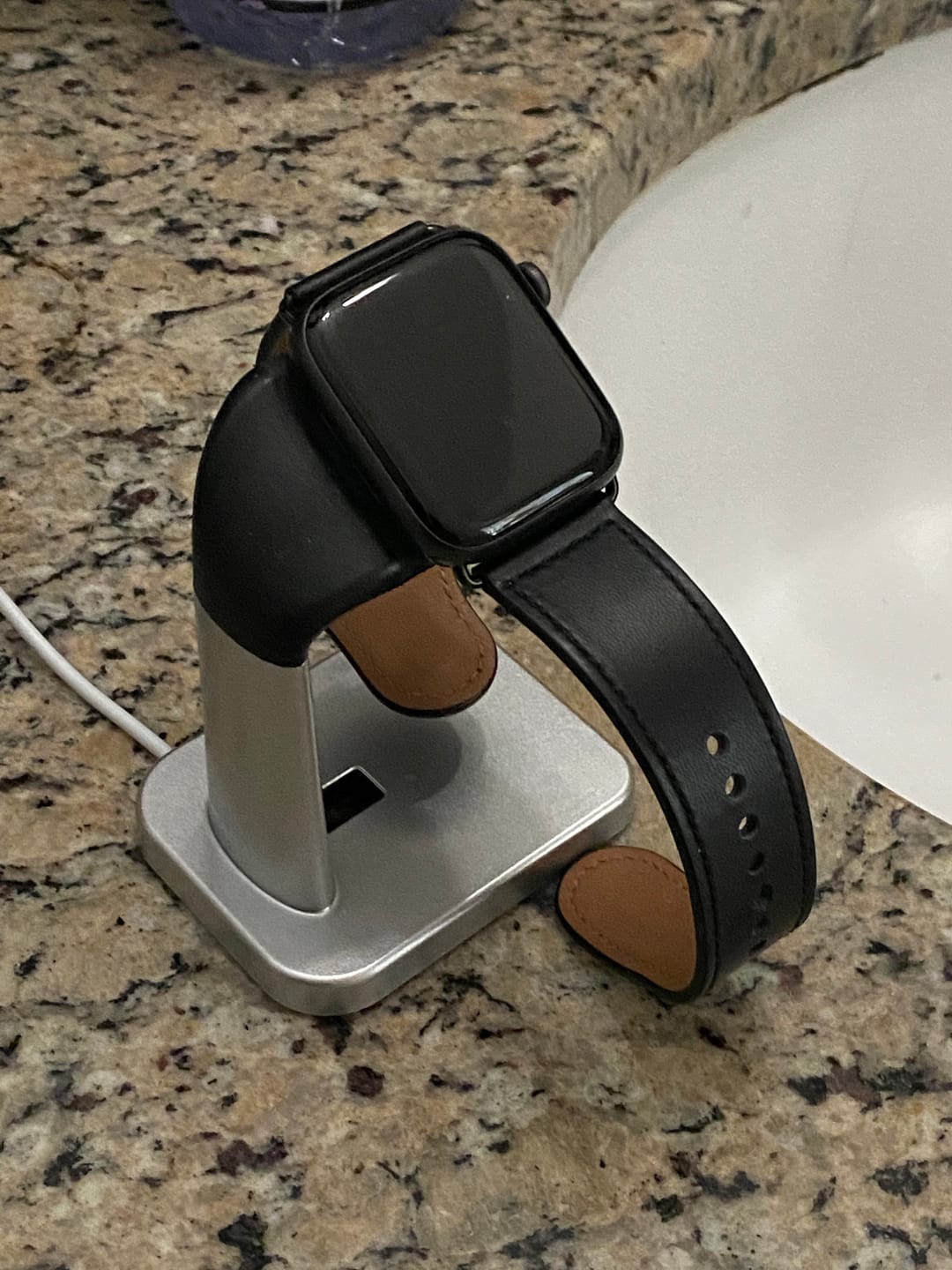 Customer photo review of Apple Watch Charger | All iWatch Series (Black)