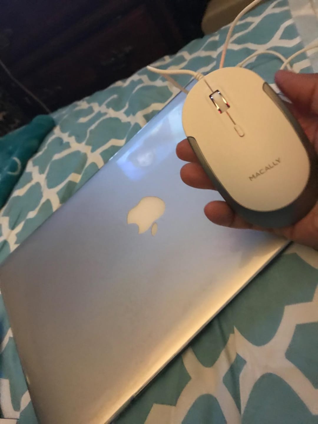 Customer photo review of USB Mouse | Ultra Slim + Quiet Click