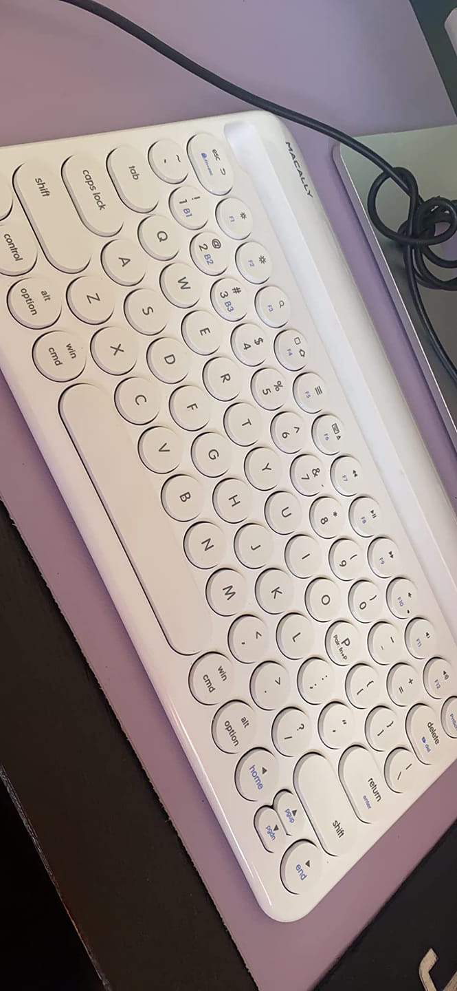 Customer photo review of iPad Keyboard Bluetooth | & Mac, iPhone