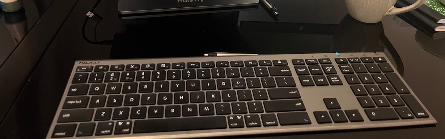 Customer photo review of The Everyday Bluetooth Keyboard for Mac