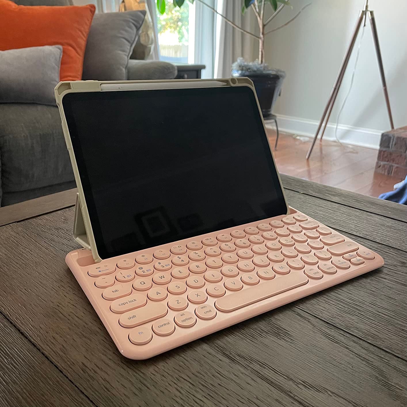 Customer photo review of iPad Keyboard Bluetooth | & Mac, iPhone