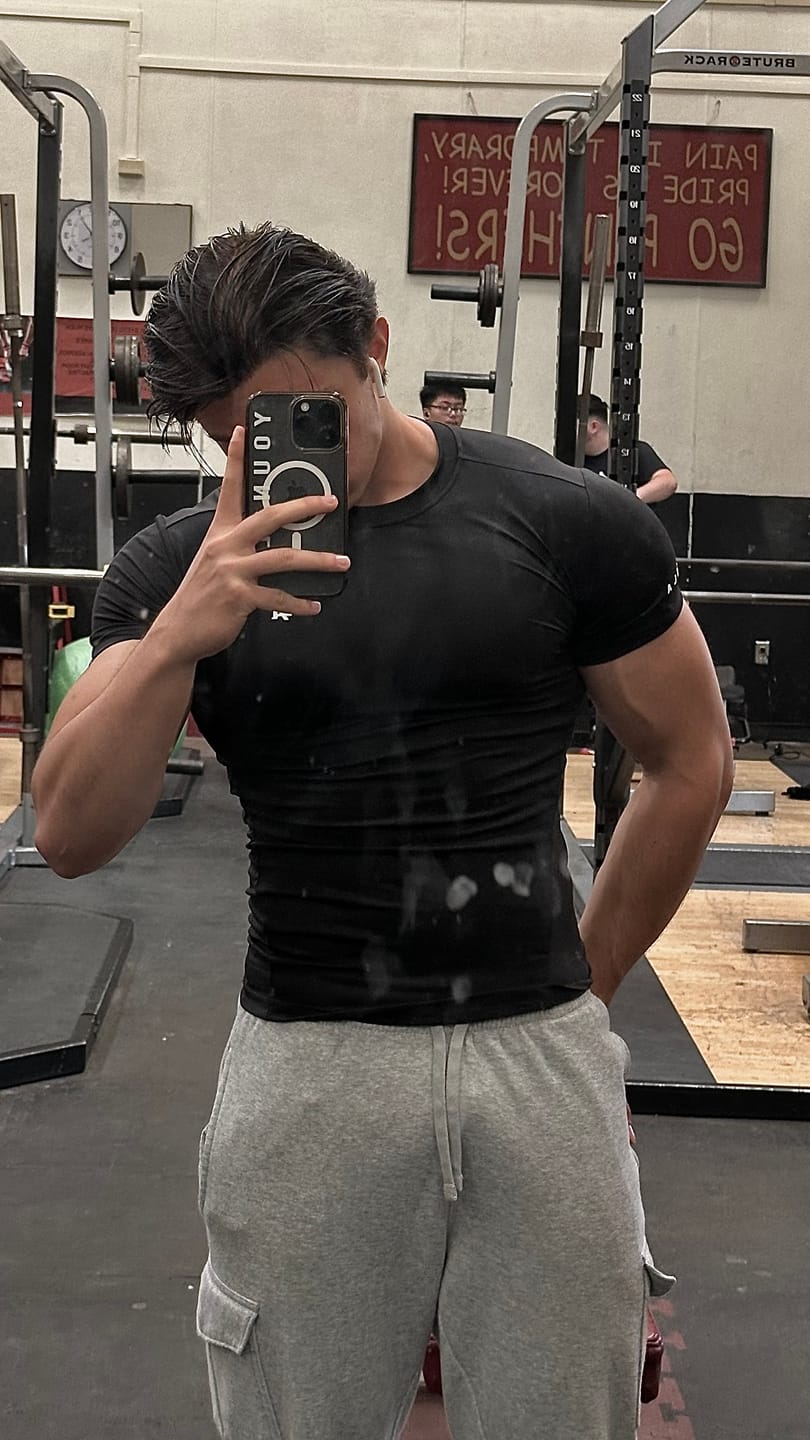 Customer photo review of 476 - Stealth Compression Tees