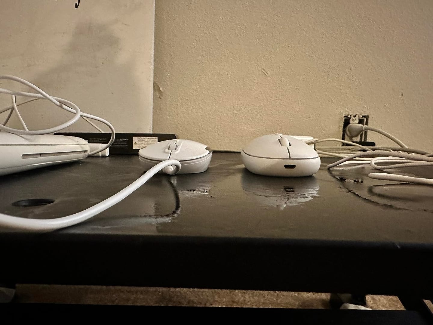 Customer photo review of USB Mouse | Ultra Slim + Quiet Click