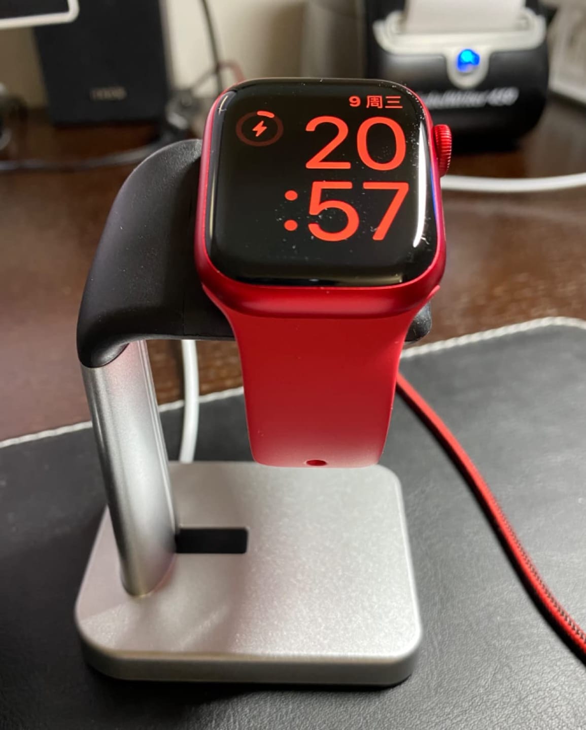 Customer photo review of Apple Watch Charger | All iWatch Series (Black)