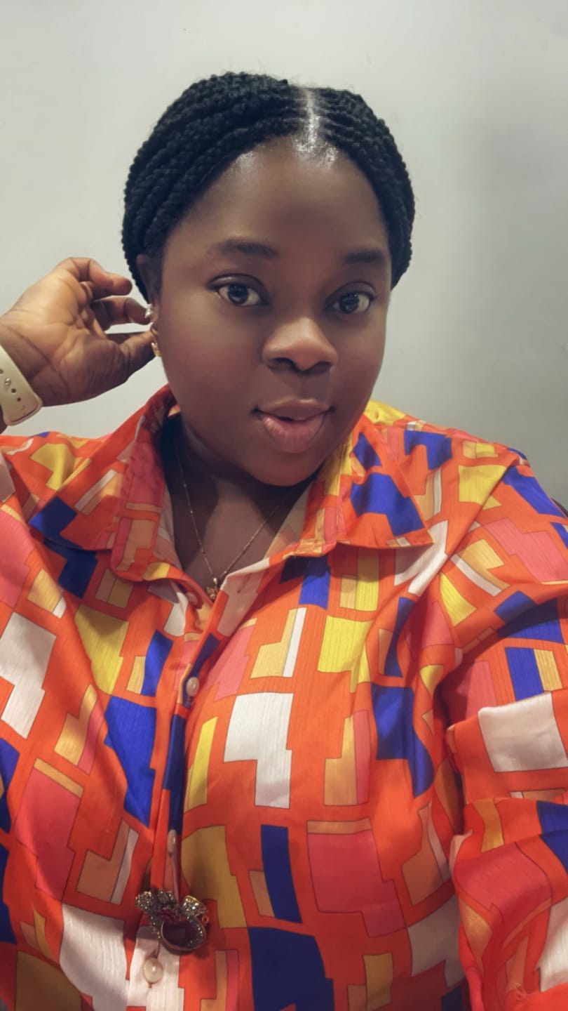 Customer photo review of LILIUM MULTICOLOR SILK BUTTON DOWN SHIRT TOP
