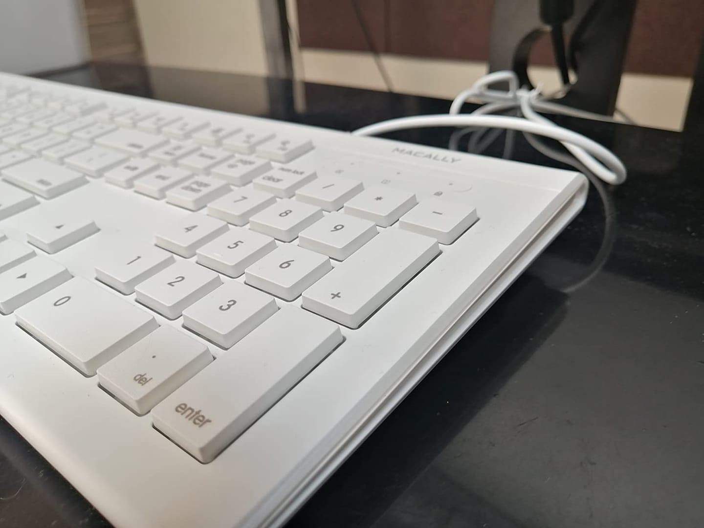 Customer photo review of USB Keyboard | Full-Size + Slim Design