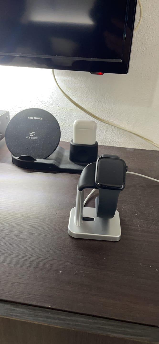 Customer photo review of Apple Watch Charger | All iWatch Series (Black)
