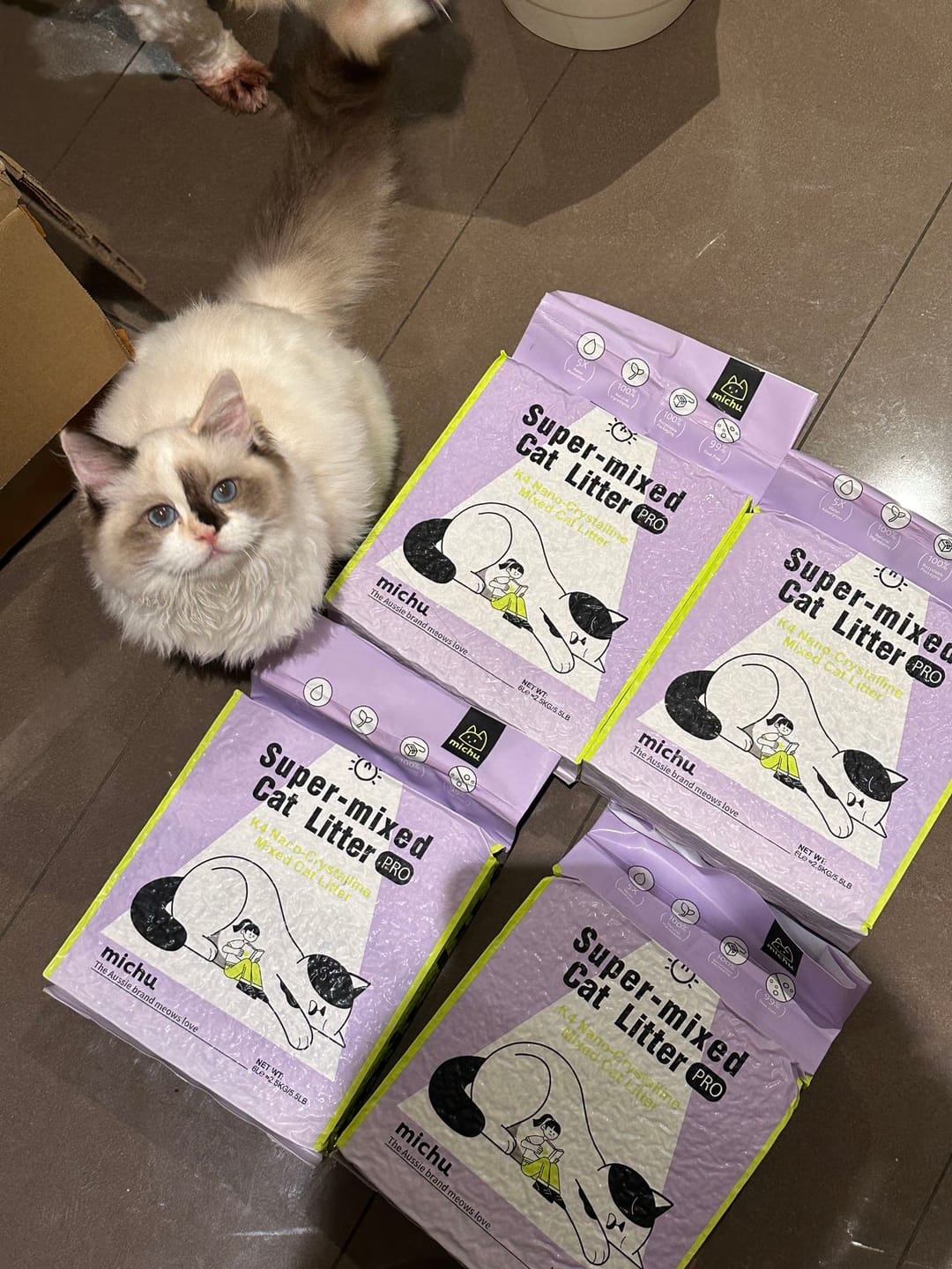 Customer photo review of Michu Premium Mixed Tofu Cat Litter Pro Gen2 6L- Superb in Flushable, Eco-Friendly & Odour-Control