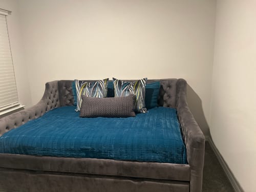 Customer photo review of Teal Tropical Leaves