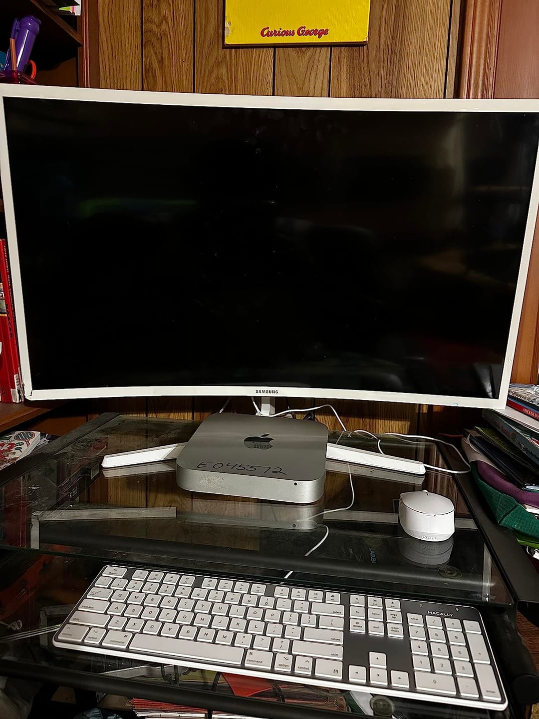 Customer photo review of USB Keyboard | Wired, Full Size & Sleek