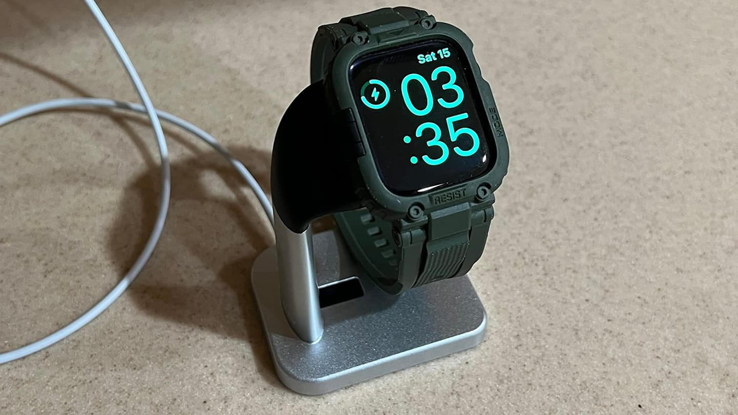 Customer photo review of Apple Watch Charger | All iWatch Series (Black)