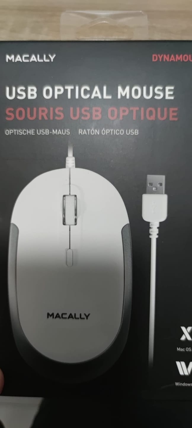 Customer photo review of USB Mouse | Ultra Slim + Quiet Click