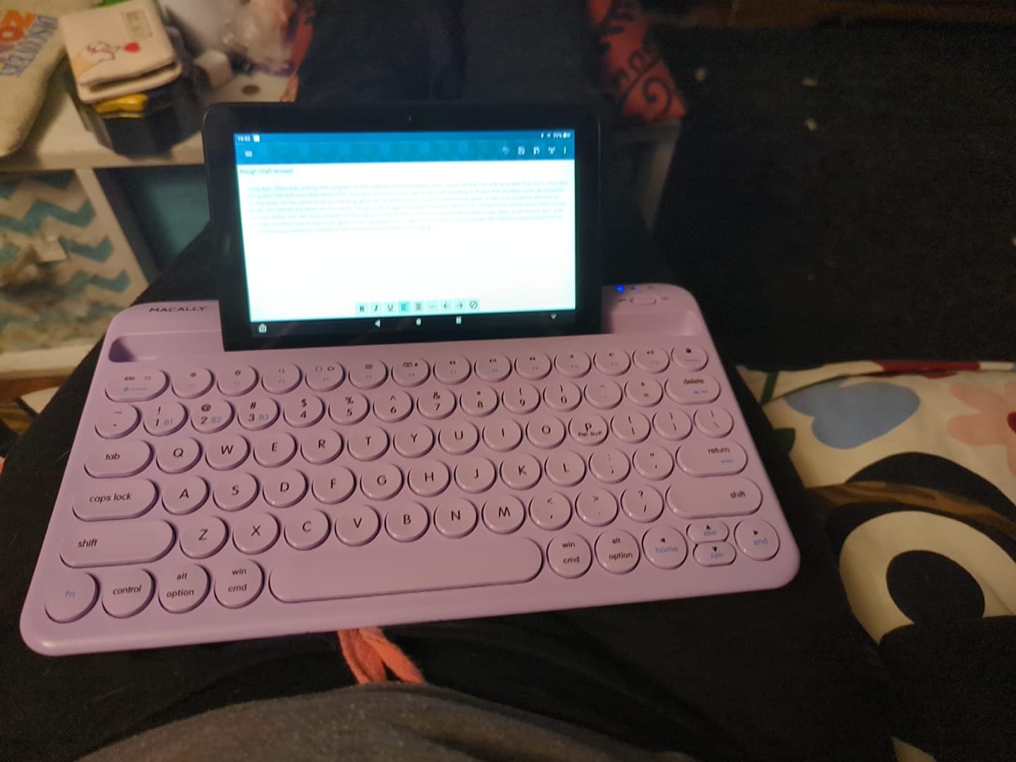 Customer photo review of iPad Keyboard Bluetooth | & Mac, iPhone