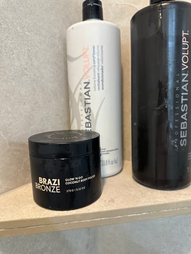 Customer photo review of Glow n’ Go Body Polish