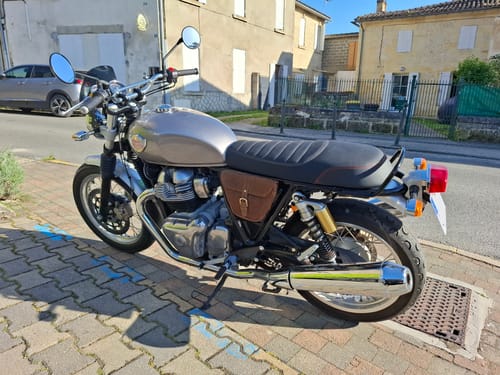 Customer photo review of Sacoche latérale cuir Marron pour Royal Enfield