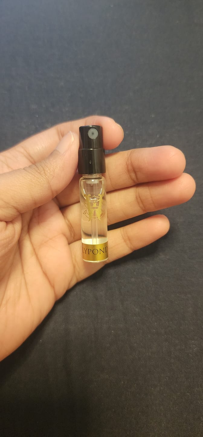 Customer photo review of Lilypond Pear