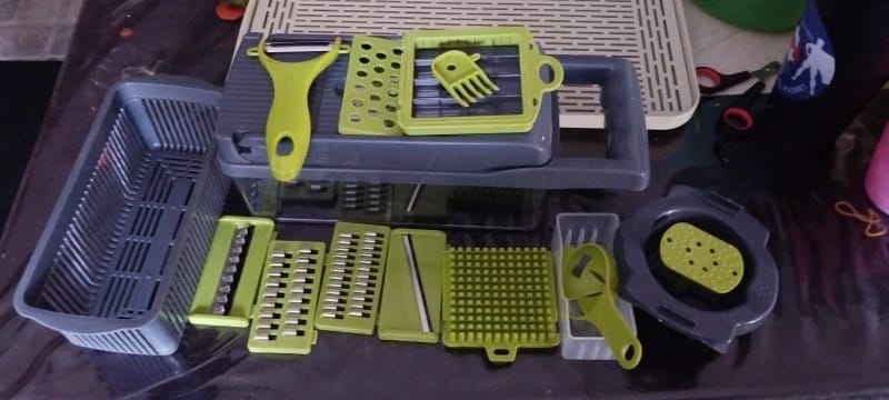 Customer photo review of All In 1 Chopping Container
