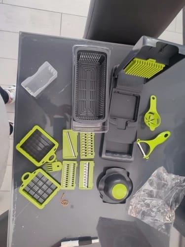Customer photo review of All In 1 Chopping Container