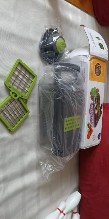 Customer photo review of All In 1 Chopping Container