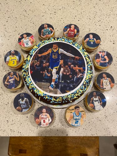 Customer photo review of 12 x 6.35 cm Round Standard Cookie Edible Icing Images