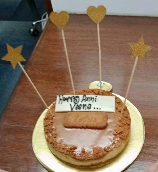 Customer photo review of Lotus Biscoff Cheesecake