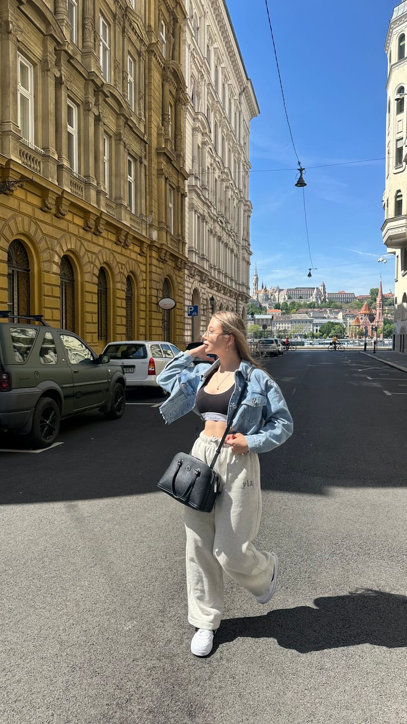 Customer photo review of W229 - Urban Straight Leg Jogger