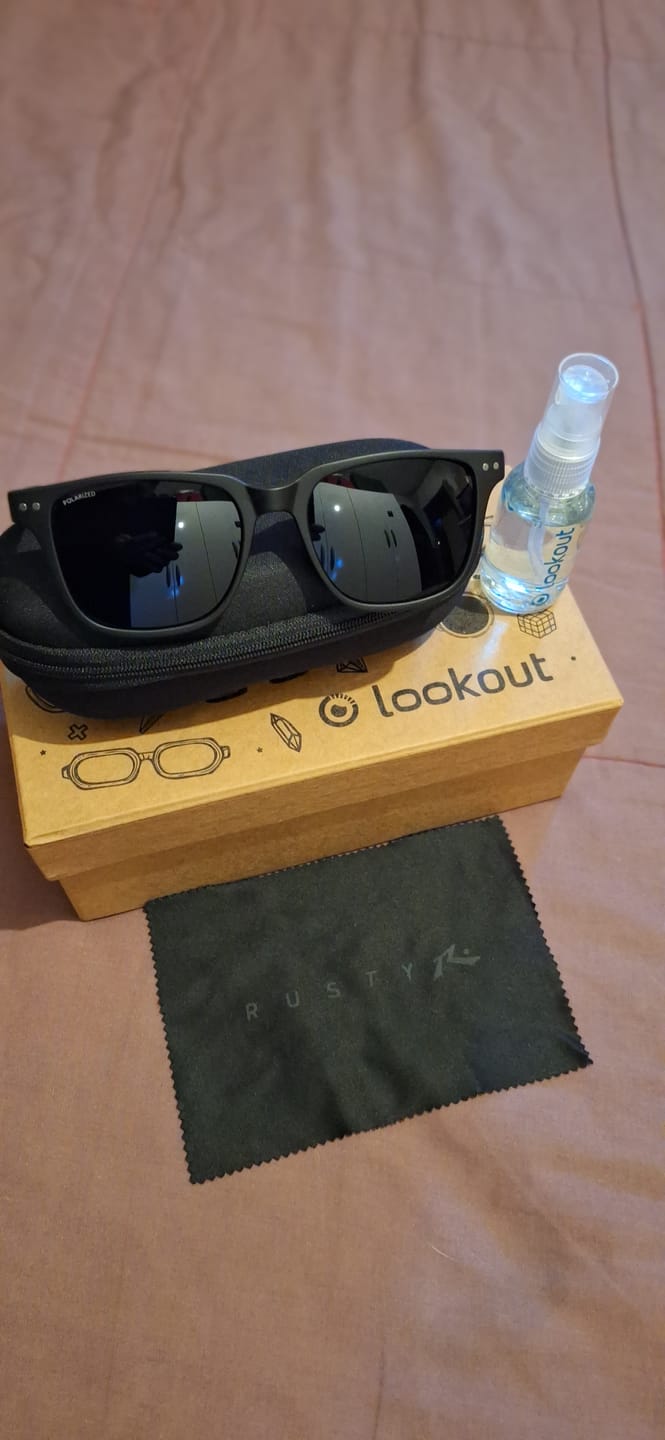 Customer photo review of Ecocaja Reforzada Lookout +  Liquido Limpiador 30ml