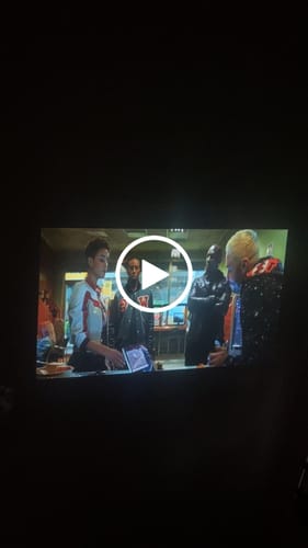 Customer video review of MovieHub™ Ultra HD Projector + FREE Projector Screen