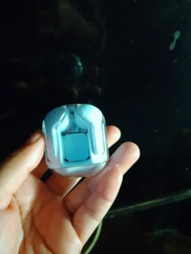 Customer photo review of Crystal Series Wireless Earphone Bluetooth